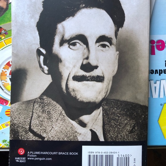 Animal Farm By George Orwell - Picture 2 of 2